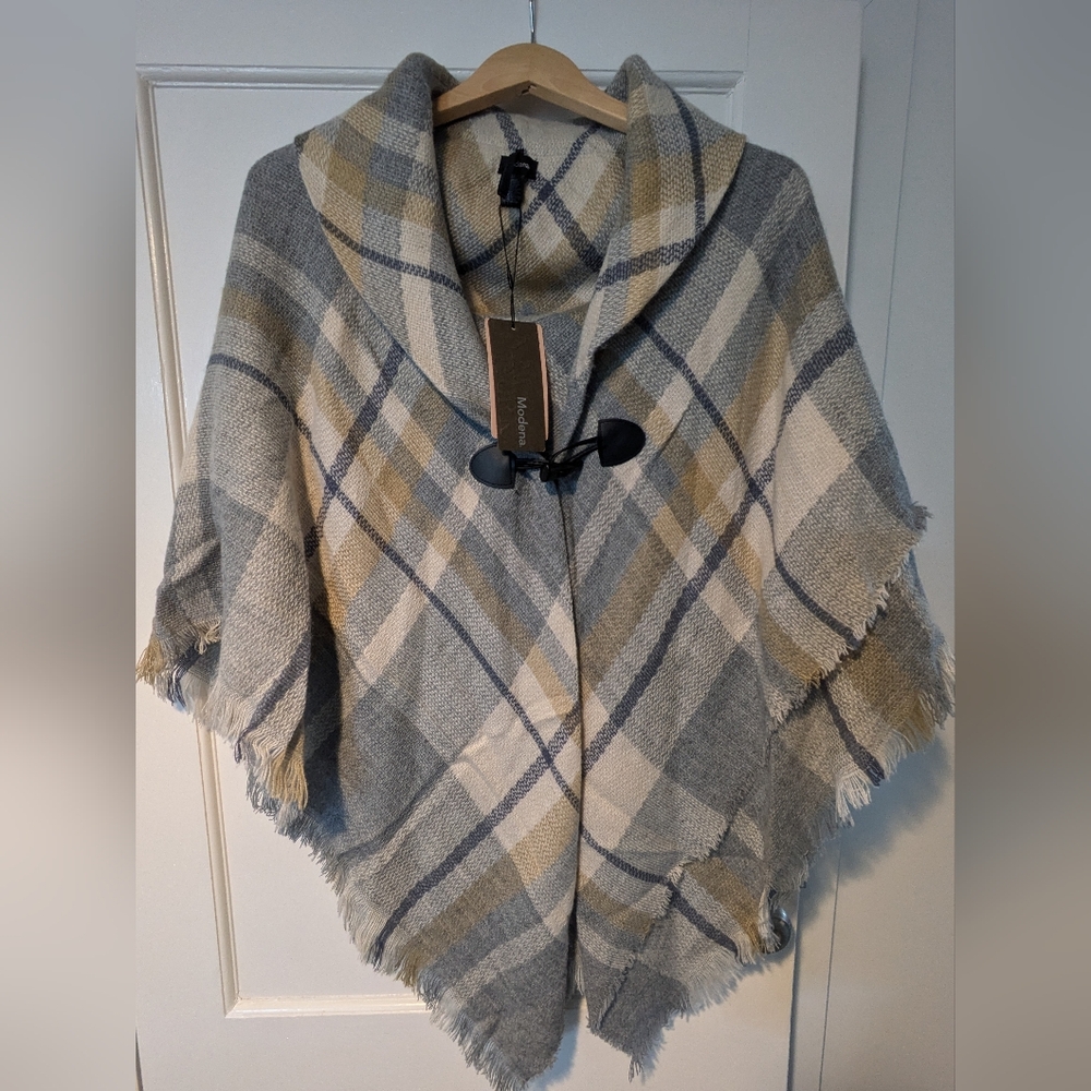 Women's blue and tan poncho